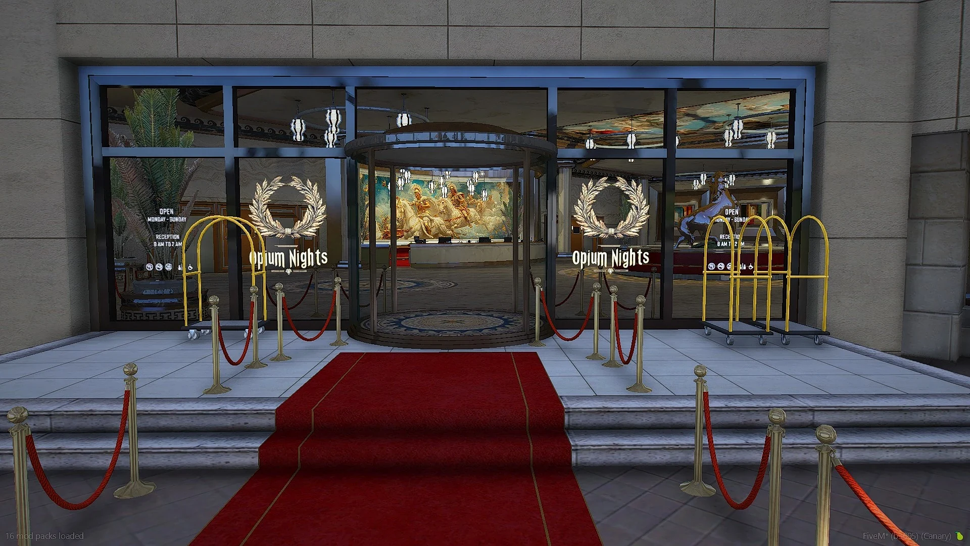 Entrée principale de l'Opium Nights Hotel